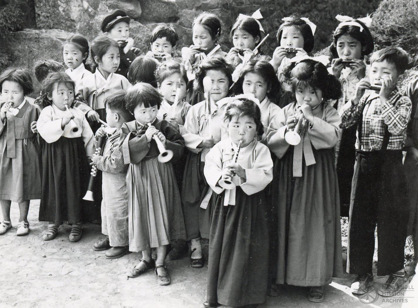 Children playing music, Korea
