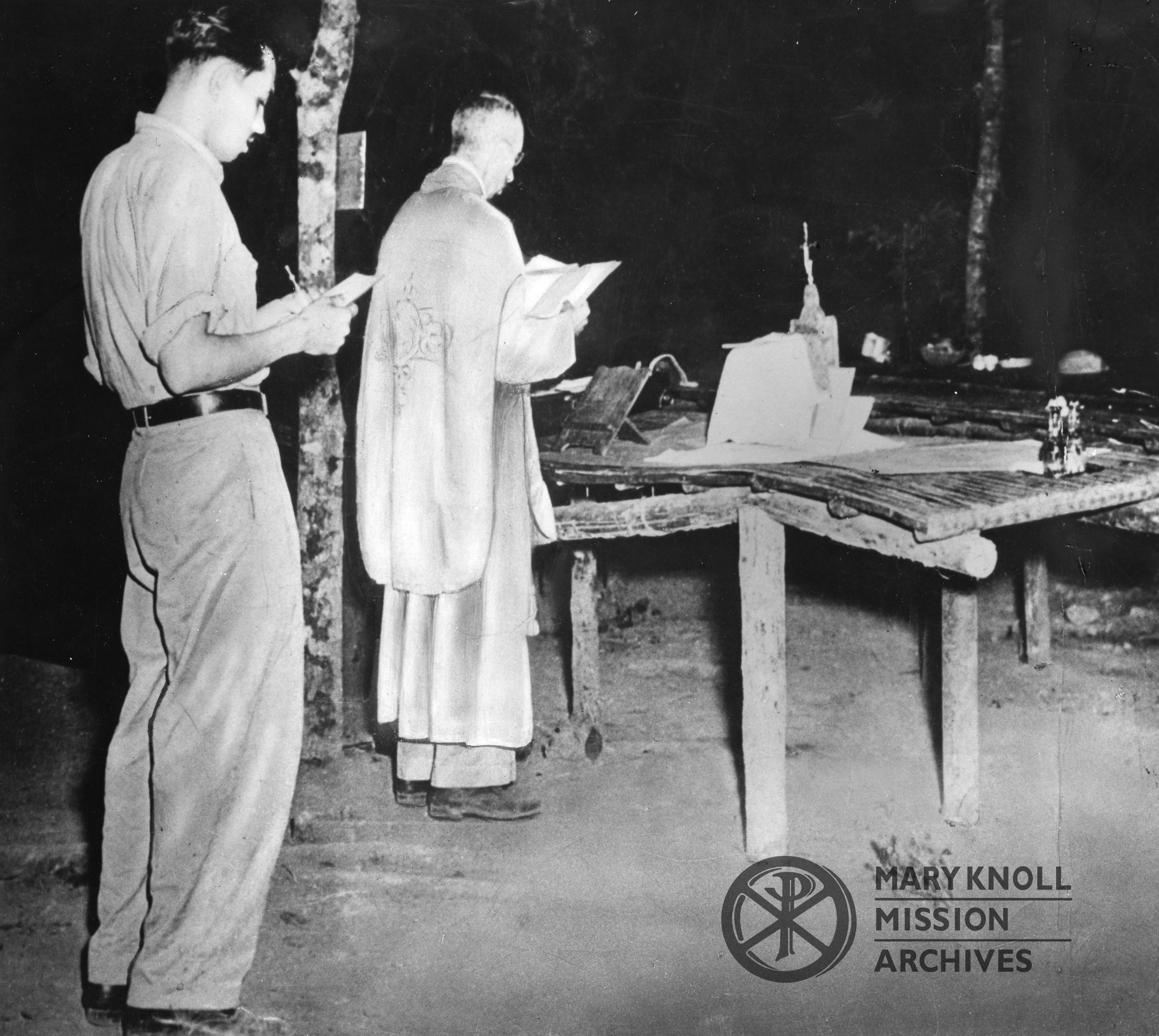 CummingsFrWilliam_BatanMass_Phil_c1942 Fr. Will Cummings, MM saying Mass for the troops on Bataan, Philippines, c. 1942