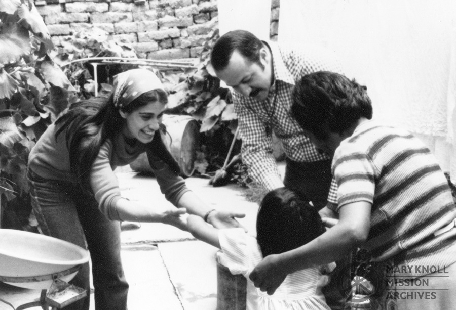 Mendes_Shirley_Bolivia_WM Former Maryknoll Lay Missioner Shirley Mendes in mission in Bolivia